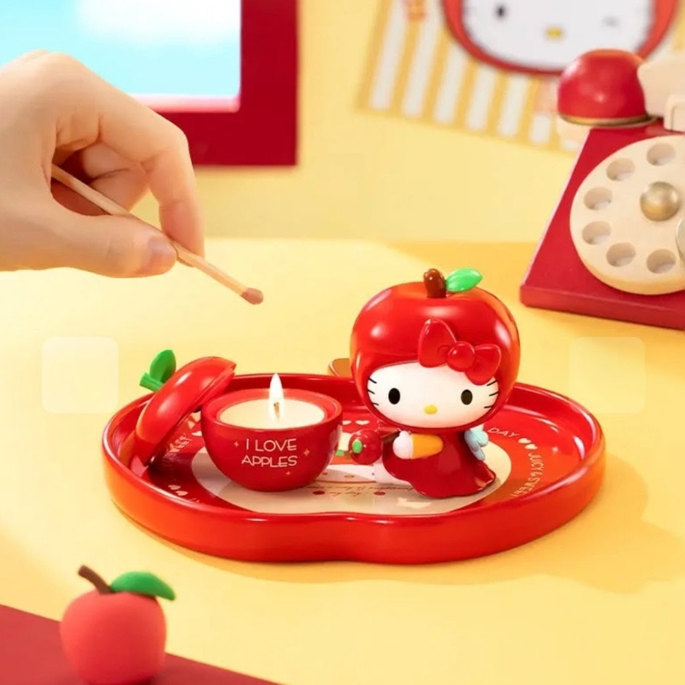 EXCLUSIVE - Hello Kitty x MarTube Aromatherapy Set - Picture 3 of 14
